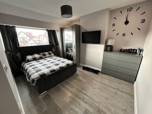 Photo 11- click for photo gallery